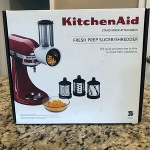 Brand New KitchenAid Fresh Prep Slicer/Shredder